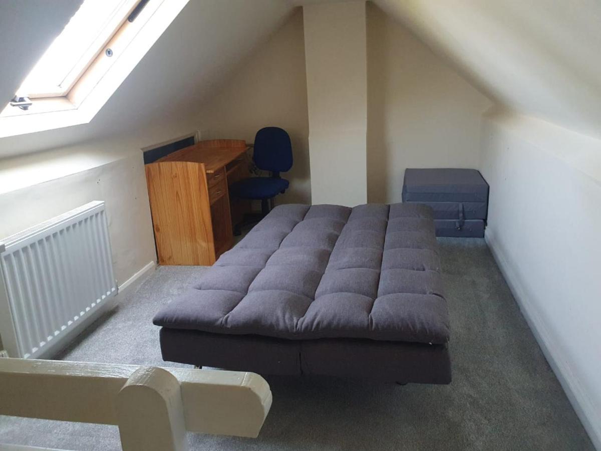 Og Stays Ii- 3Bedroom House Near Nissan & Stadium, Free Parking Sunderland  Exterior photo